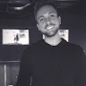 Meet your Posher, Casey